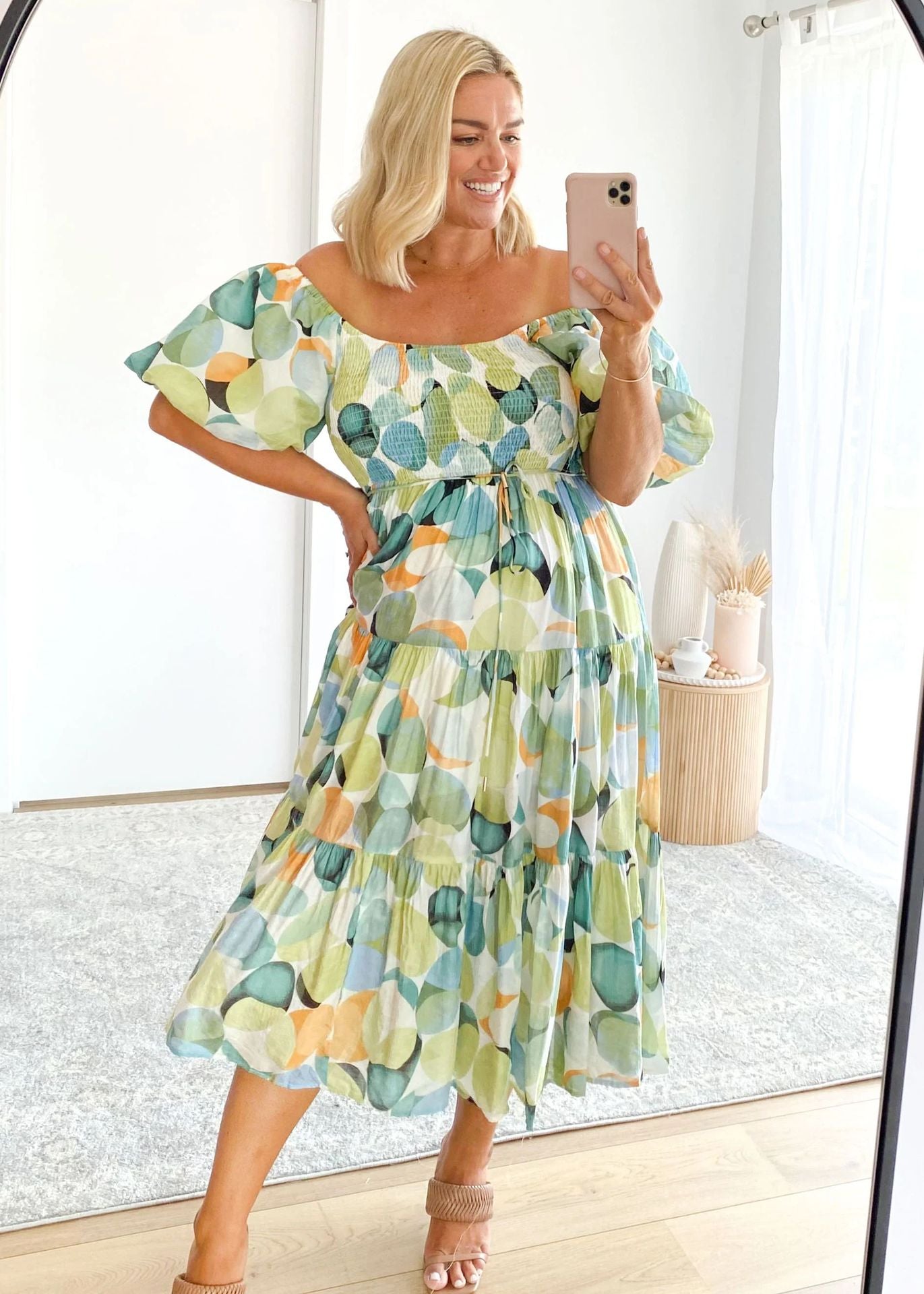 2023 summer new puff sleeve vacation slim long skirt hot girl high waist one-shoulder print dress