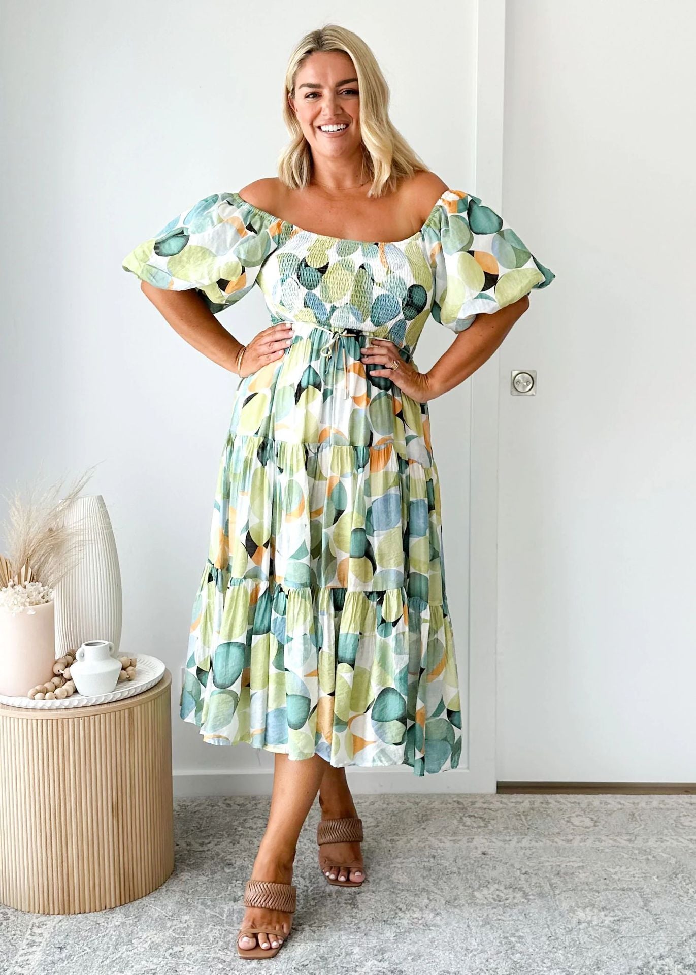 2023 summer new puff sleeve vacation slim long skirt hot girl high waist one-shoulder print dress