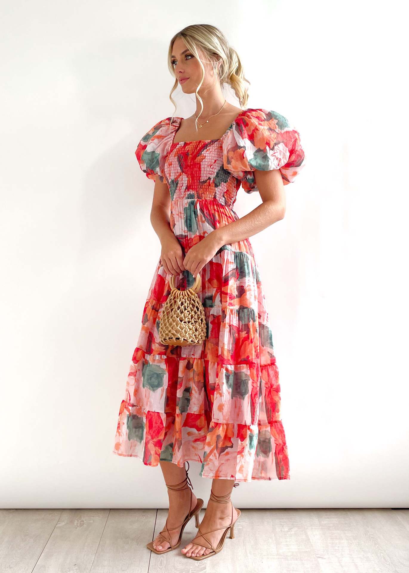 2023 summer new puff sleeve vacation slim long skirt hot girl high waist one-shoulder print dress