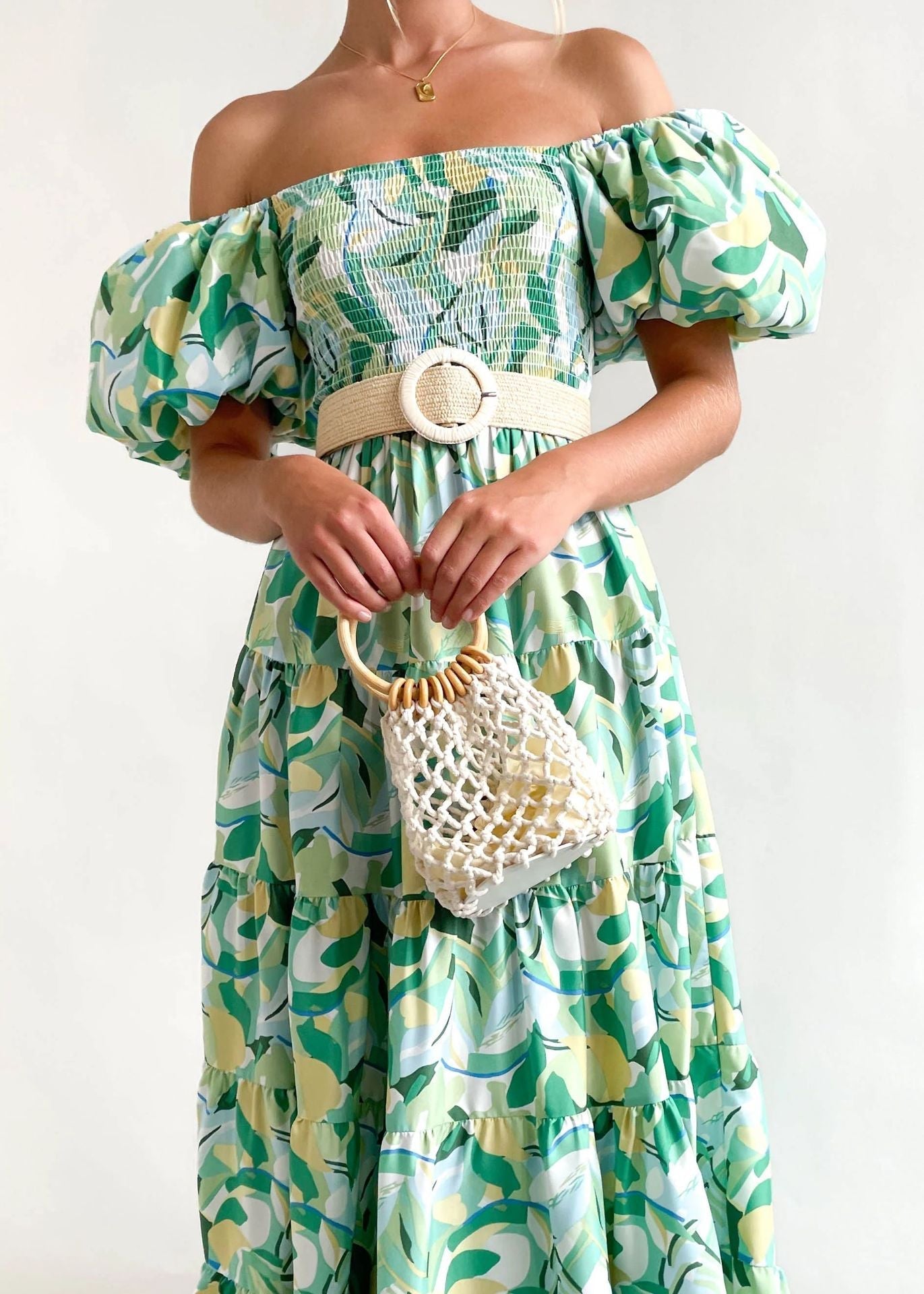 2023 summer new puff sleeve vacation slim long skirt hot girl high waist one-shoulder print dress