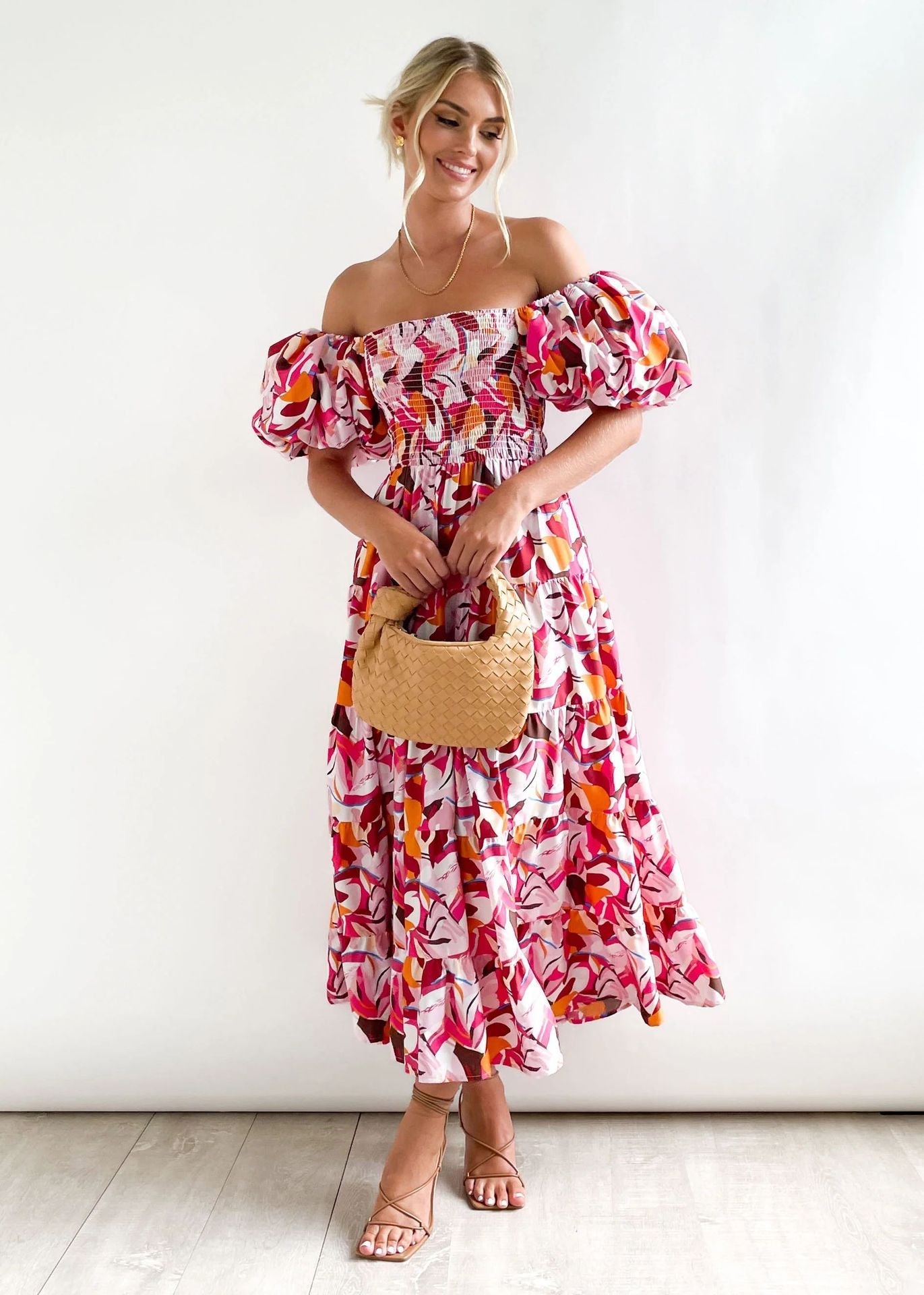 2023 summer new puff sleeve vacation slim long skirt hot girl high waist one-shoulder print dress